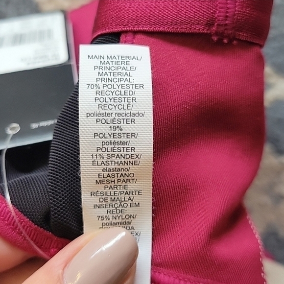 NWT ADIDAS Sports Bra XS - Picture 3 of 3